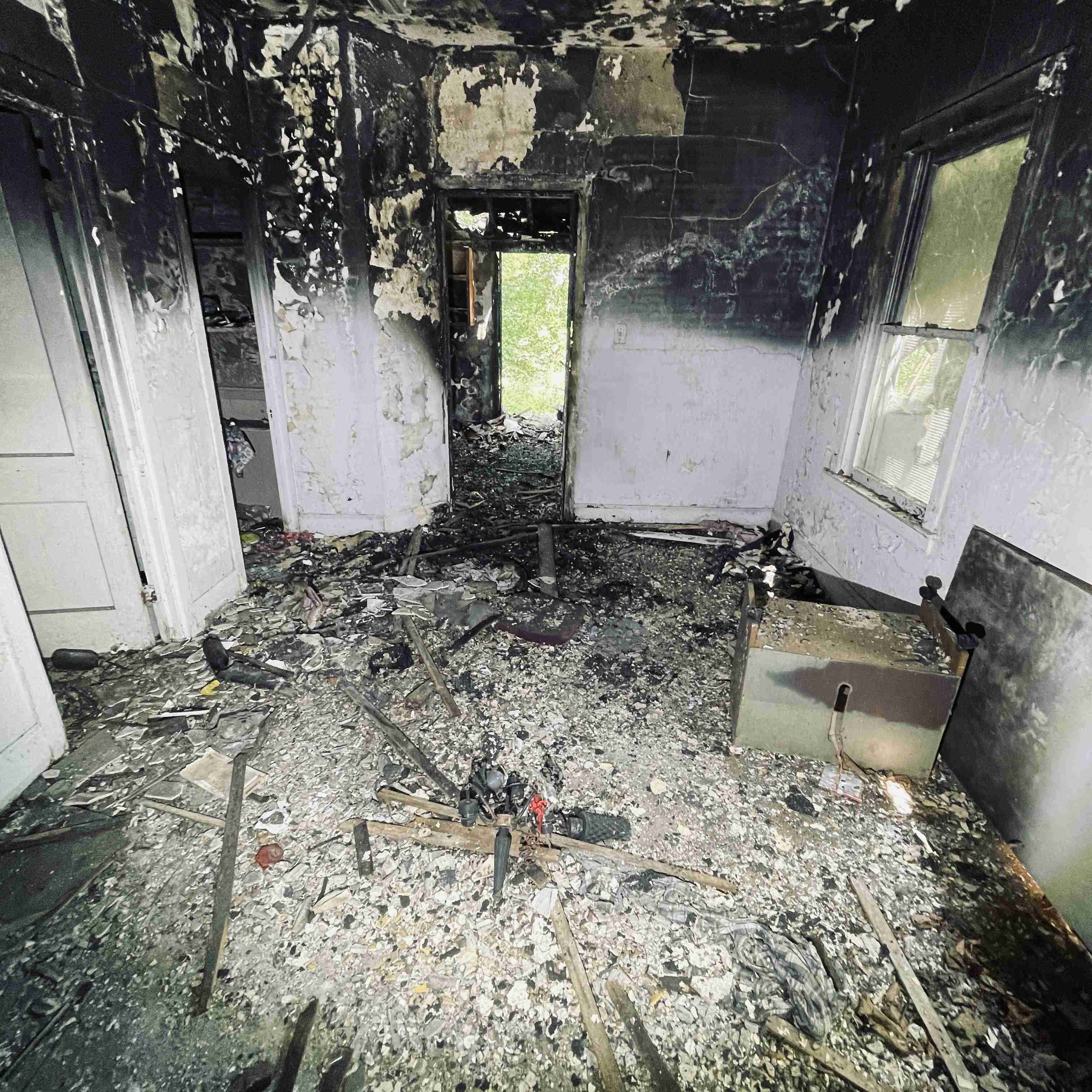 1060 Meldrum (40).jpg